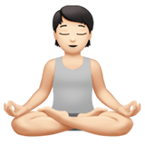 Femme Dans La Posture Du Lotus (peau claire)