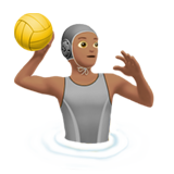 Joueuse De Water-polo (peau légèrement mate)